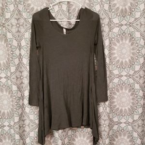 Womens dark gray long sleeve top